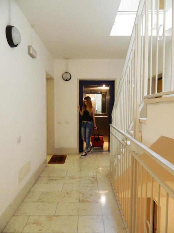 Casa Vacanze Le Terrazze Верона Стая снимка